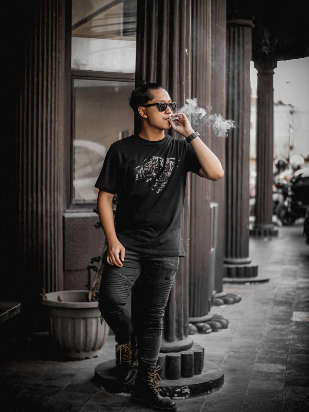 Oscuro - Tee